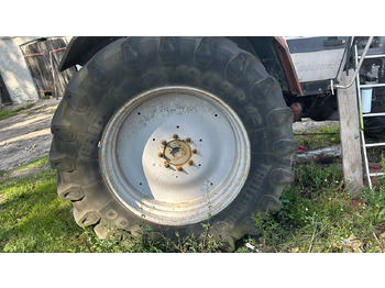 Wheel and tire package MASSEY FERGUSON