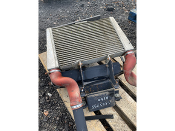 Radiator RENAULT Ares