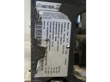 Attachment for Material handling equipment Attachment package 3 pieces: picture 4