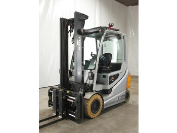 Electric forklift STILL RX60
