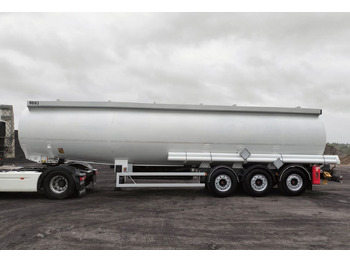 Tank semi-trailer for transportation of fuel Magyar: picture 2