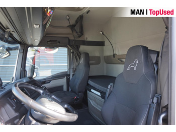 Interior photo 2: Tractor unit MAN TGX 18.470 4x2 BL SA  / LED / 2 Tanks