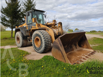 Wheel loader CASE