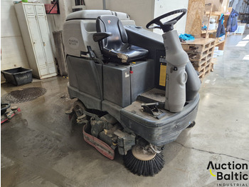 Road sweeper NILFISK