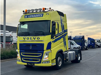 Tractor unit VOLVO FH 500