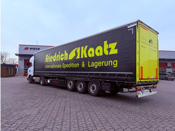 Curtainsider semi-trailer KÄSSBOHRER