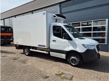 Refrigerated van MERCEDES-BENZ Sprinter 516