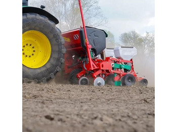 Precision sowing machine AGRO-MASZ