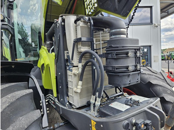 Farm tractor CLAAS AXION 810 CMATIC: picture 3
