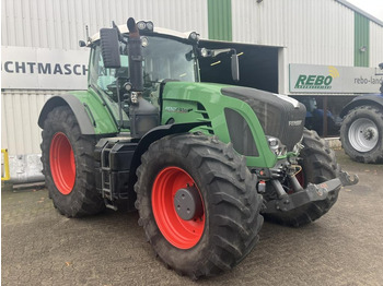 Farm tractor FENDT