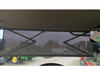 New Farm tractor John Deere TRAKTOR 7R330: picture 4
