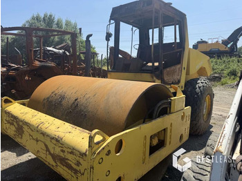 Compactor Bomag BW213 D-3: picture 2