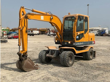 Wheel excavator