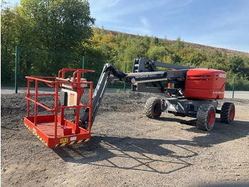 Articulated boom SKYJACK