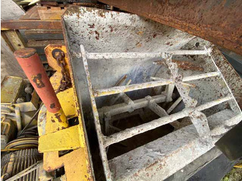 Concrete equipment Putzmeister – concrete pump with e-motor / Betonpumpe mit E-Motor: picture 2