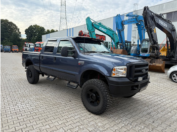 Pickup truck FORD F250: picture 3