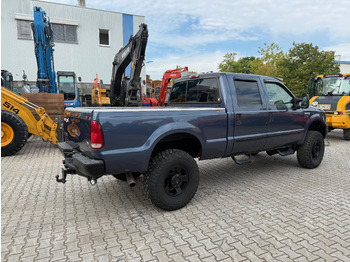 Pickup truck FORD F250: picture 4