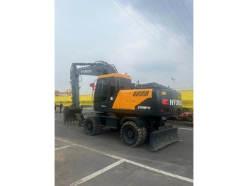 Wheel excavator HYUNDAI R210