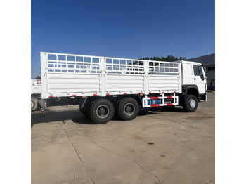 Dropside/ Flatbed truck Sinotruk HOWO 371 6*4 Fence truck: picture 3