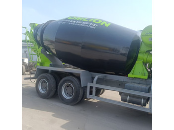 Concrete mixer truck Sinotruk HOWO 6*4 Concrete mixer truck: picture 4