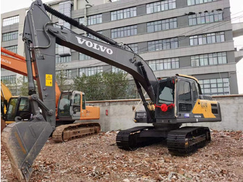 Crawler excavator Volvo EC210: picture 4