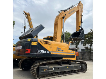 Crawler excavator HYUNDAI