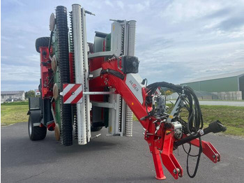 Tedder/ Rake R9 profi Type 820: picture 3 Tedder/ Rake R9 profi Type 820: picture 3