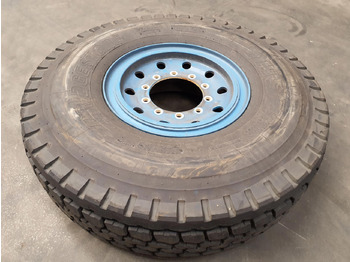 Wheel and tire package