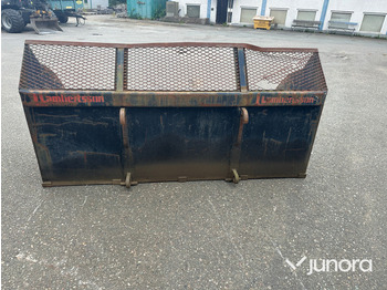 Loader bucket