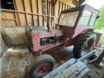 Farm tractor VOLVO