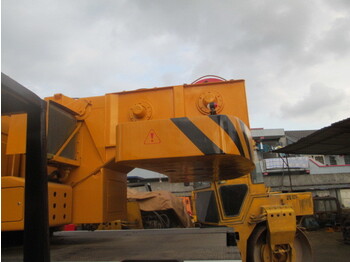 Mobile crane XCMG QY70K: picture 5