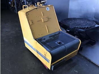 Fuel tank Liebherr Dieseltank: picture 3