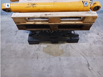 Hydraulic cylinder LIEBHERR
