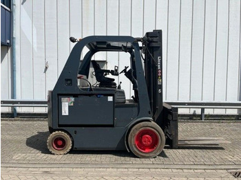 Electric forklift CARER