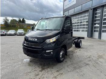 Cab chassis truck IVECO Daily 35c21