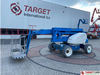 Articulated boom NIFTYLIFT