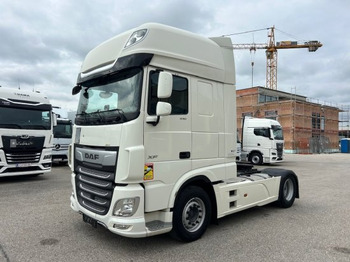 Tractor unit DAF XF 530