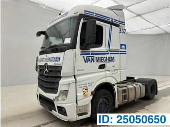 Tractor unit MERCEDES-BENZ Actros 1842