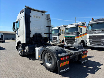 Tractor unit Volvo FH 500 Globetrotter Euro 6: picture 3