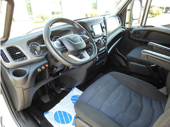 Box van IVECO DAILY 70C18 BOX LIFT 14 PALLETS WEBASTO CRUISE CONTROL NAVIGATION LED LIGHTS TWIN WHEELS AIR CONDITIONING  180HP: picture 2