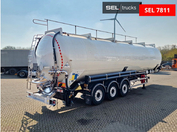 Silo semi-trailer Feldbinder KIP 60/7300/A/2 / 60.000 l / Kippsilo: picture 5