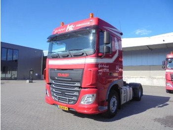 Tractor unit DAF XF 440