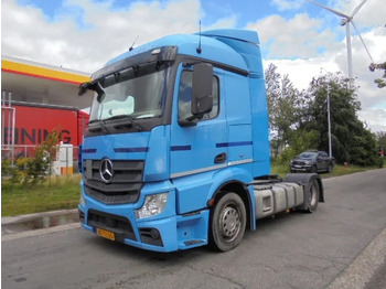 Tractor unit MERCEDES-BENZ Actros 1842