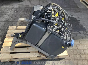 Spare parts for Truck Volvo Volvo AdBlue tank 21232204: picture 4 Spare parts for Truck Volvo Volvo AdBlue tank 21232204: picture 4