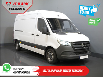 Small van MERCEDES-BENZ Sprinter 211