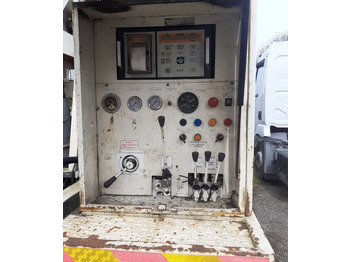 Construction machinery