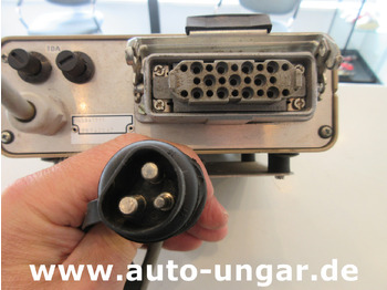 Municipal/ Special vehicle Küpper-Weisser Pietsch Bucher Gmeiner Bedienpult Salzstreuer: picture 2