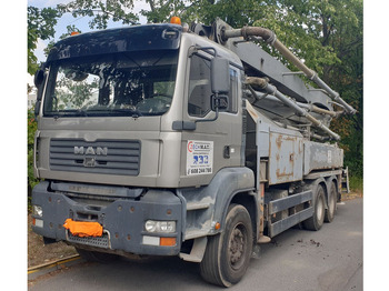 Concrete pump truck MAN TGA 33.400
