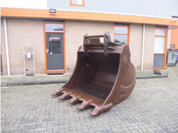 Excavator bucket