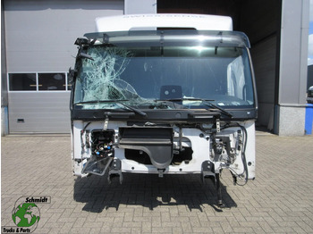 Cab and interior MERCEDES-BENZ